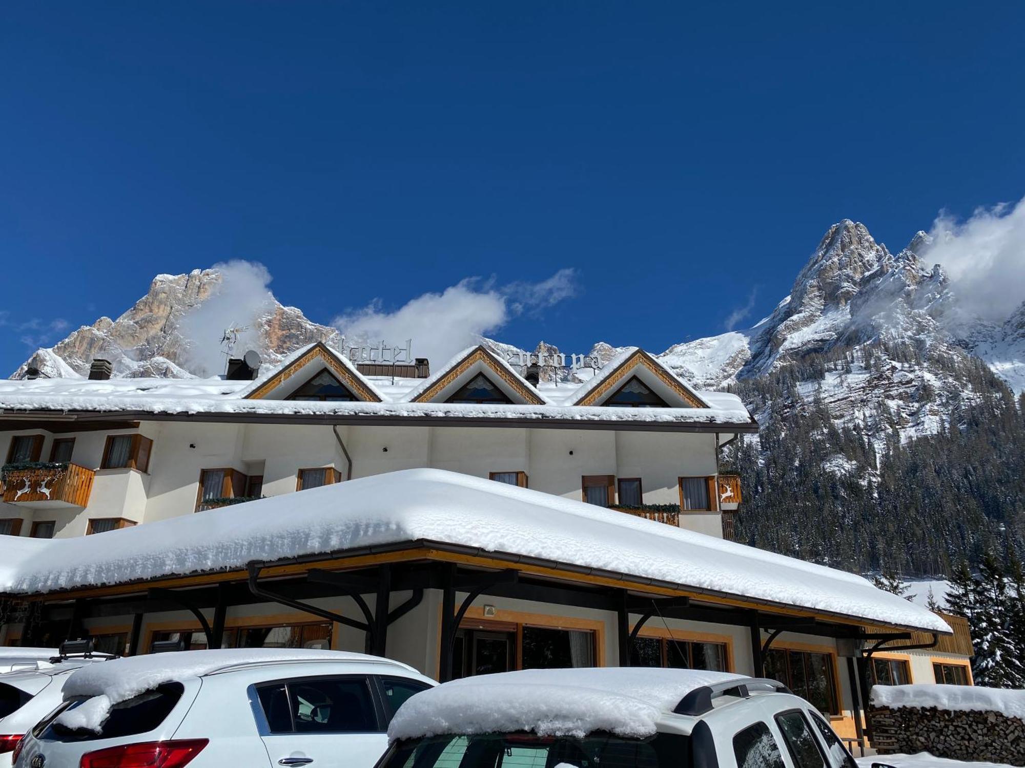 Hotel Europa San Martino Di Castrozza Exterior foto