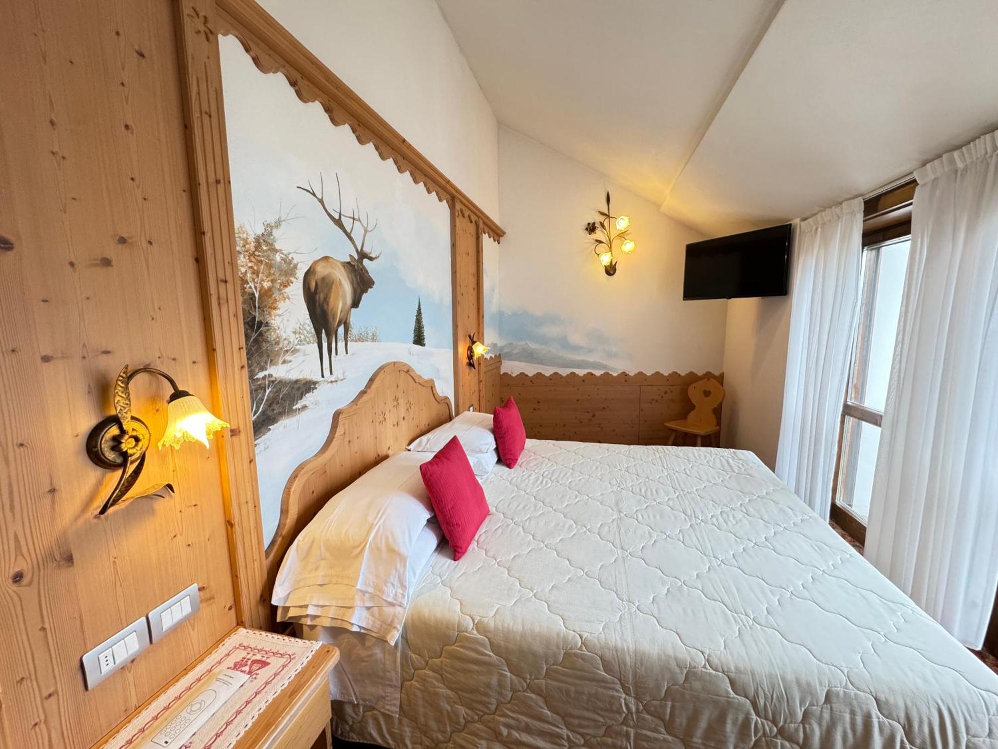 Hotel Europa San Martino Di Castrozza Quarto foto